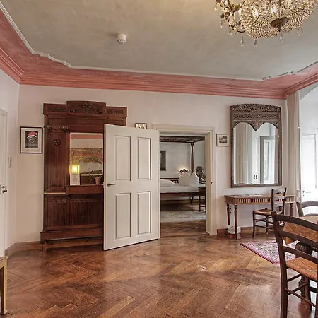 Hotel Orphee - Kleines Haus 3*