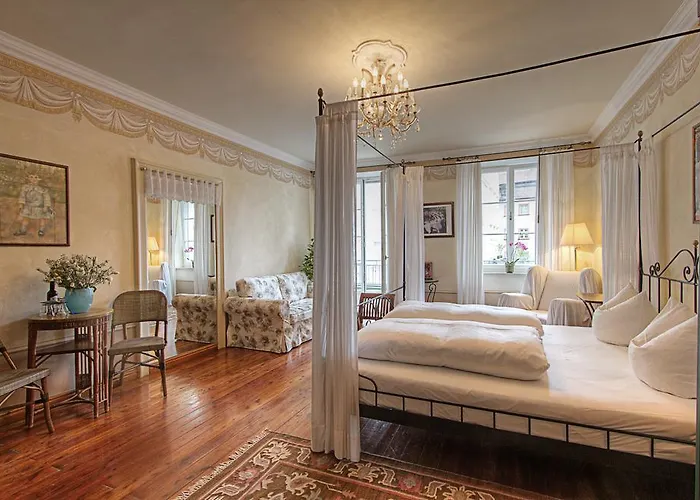 Orphée - Kleines Haus Hotel