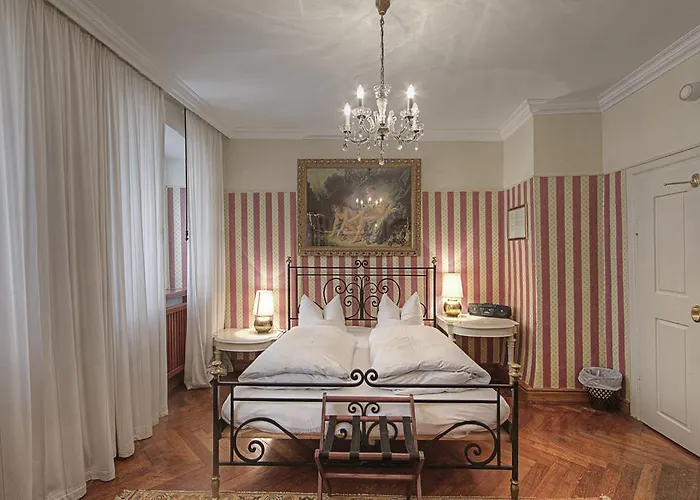 Orphée - Kleines Haus Hotel
